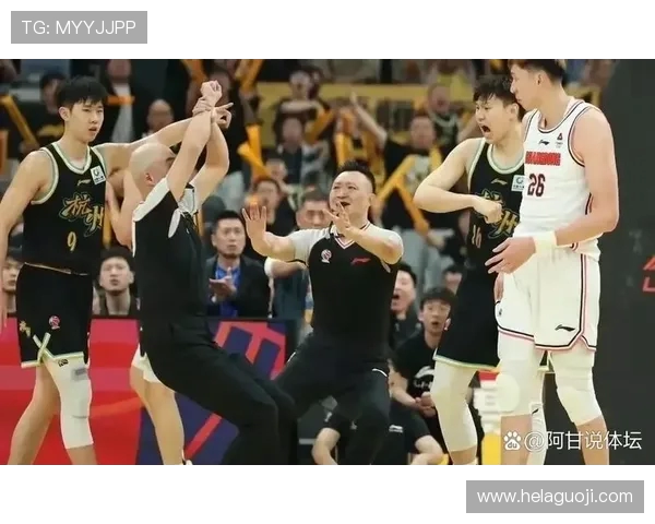 CBA最新消息足球裁判：CBA最新足球裁判与判罚规则更新